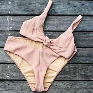 Zulu & Zephyr WildWood High Cut Bikini sz small!
